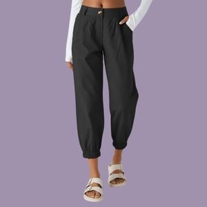 NWT HALARA Mid Rise Cotton Joggers. Size M. Black.